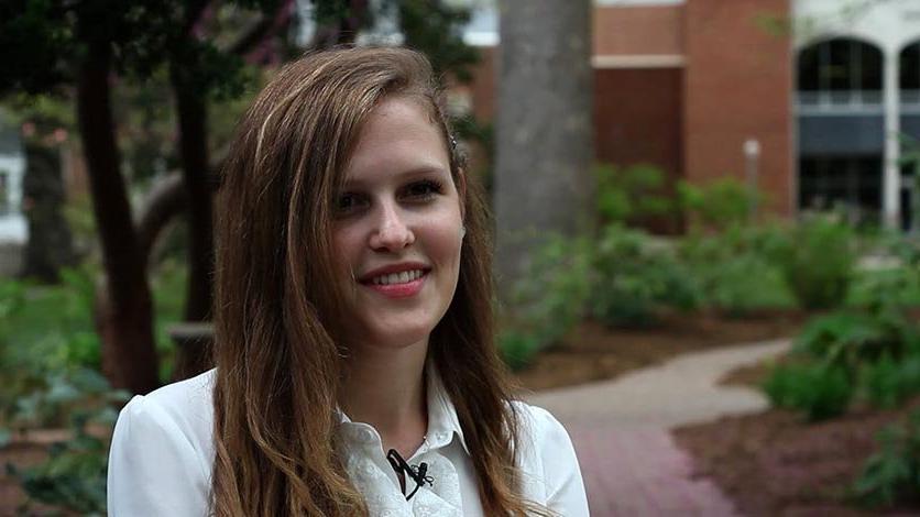 Brazil native Maíra discusses her choice to study at Lenoir-Rhyne.